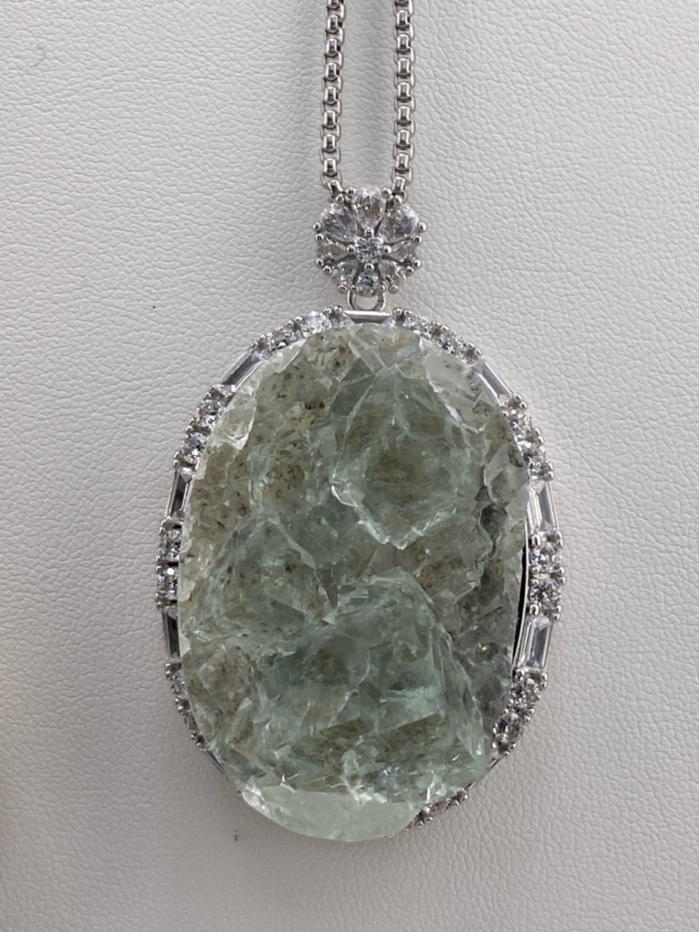 ✨ Rare Mint Green Fluorite Artisan Statement Pendant – The Gem Studio ✨